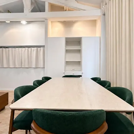 Apartamento 2 Bedroom Spacious Near Pere Lachaise